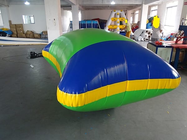 Inflatable bounce bag factory workshop finished product acceptance drawing - long view