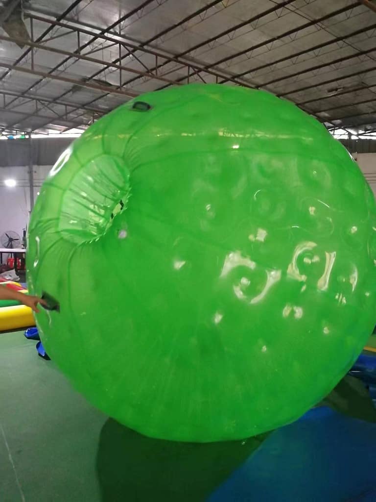 Inflatable Zorb ball, inflatable human hamster ball, green ball, inflatable ball side close-up