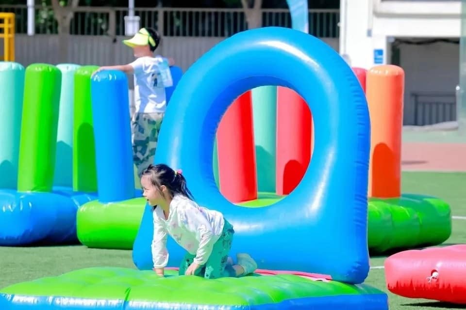 Fun Game Inflatable Props Fun sports props inflatable obstacle four-piece intelligent parent ...