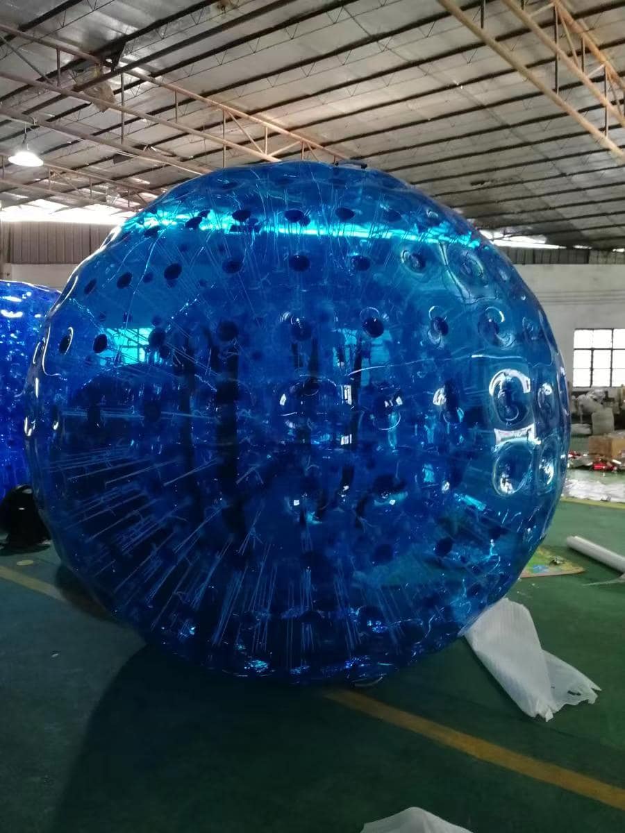 Inflatable Zorb ball, inflatable human hamster ball, blue ball, factory workshop acceptance photo